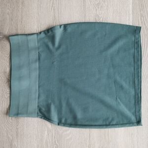 Max Studio High Waisted Forest Green Skirt - XS